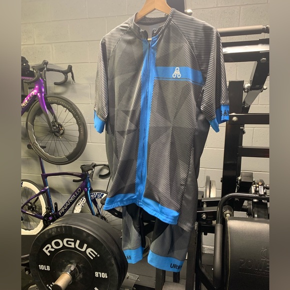 Men’s Cycling Kit - Picture 8 of 9